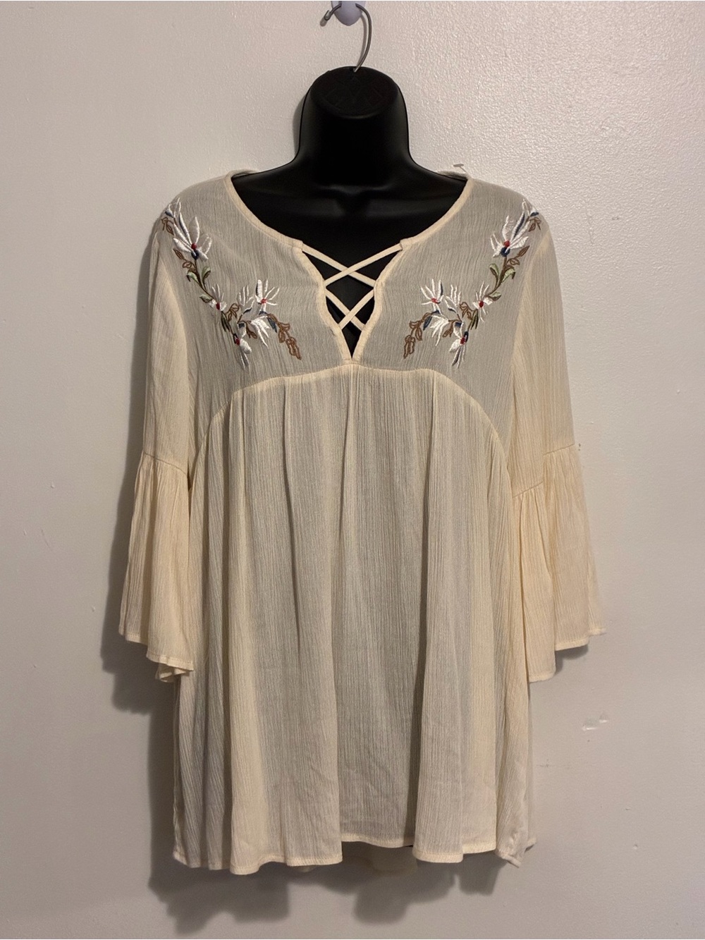 Mittoshop cream boho embroidered peasant blouse size medium